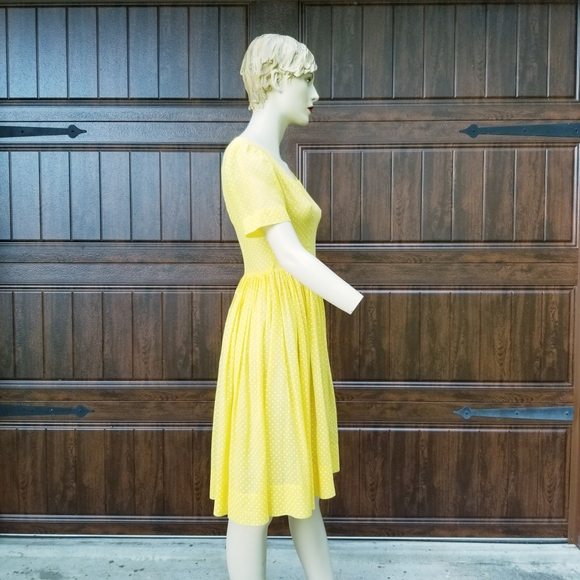 Vintage 1950's Midi Knee Length Dress - Picture 2 of 11